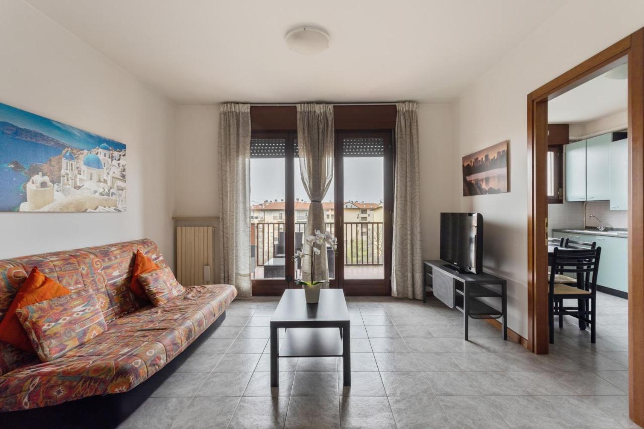 ヴェローナBorgo Roma With Parking - Pet Friendlyアパートメント エクステリア 写真